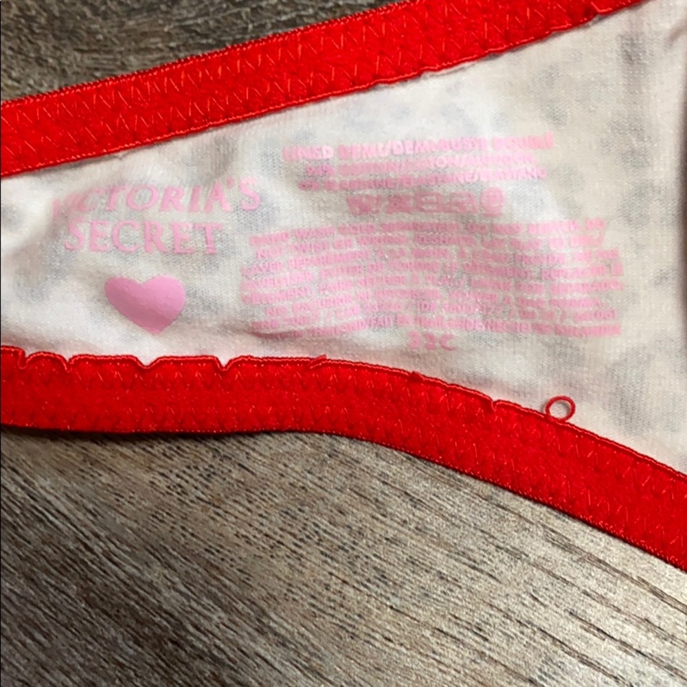 Victoria Secret Bra - Picture 3 of 4